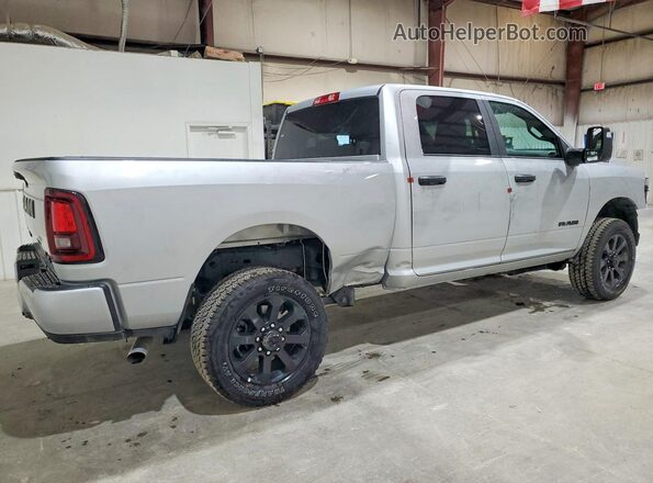 3C6UR5DJ2TG235501 2026 RAM 2500 Silver Trasero derecho