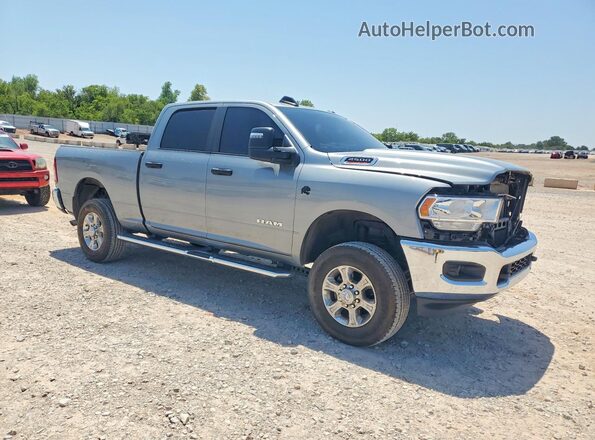 3C6UR5DJ3RG323269 2024 RAM 2500 Gray Delantero derecho