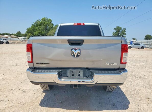 3C6UR5DJ3RG323269 2024 RAM 2500 Gray Vista trasera