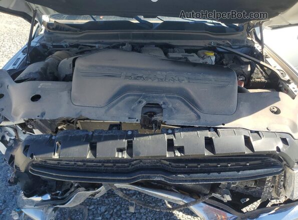 3C6UR5DL1LG252744 2020 RAM 2500 White ძრავის განყოფილების ხედი