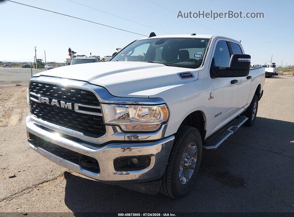 3C6UR5DL1RG340167 2024 RAM 2500 White Vista tres cuartos delantera izquierda