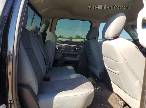 3C6UR5DL2JG381511 2018 RAM 2500 Black Vista de los asientos traseros
