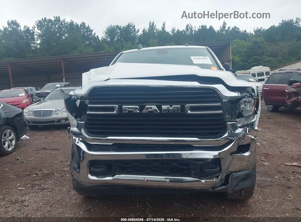3C6UR5DL2KG689294 2019 RAM 2500 White Դիմացի տեսք