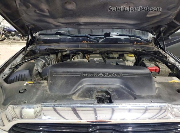 3C6UR5DL3LG115661 2020 RAM 2500 Gray Vista interior trasera