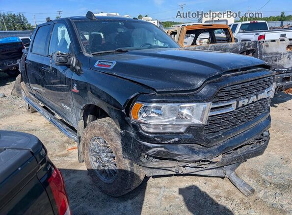 3C6UR5DL3RG209547 2024 RAM 2500 Black Delantero derecho