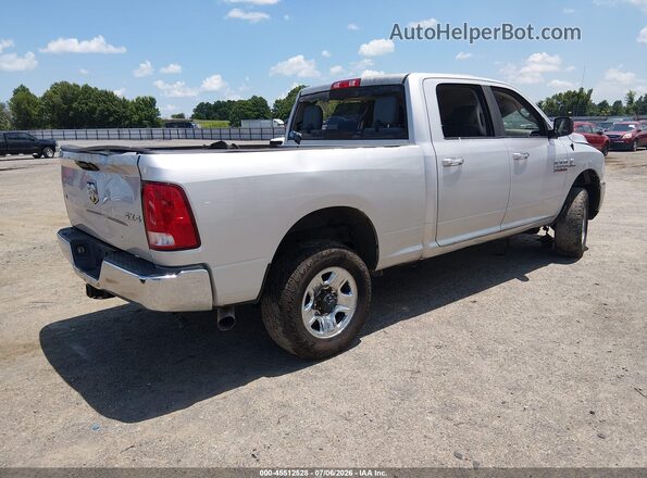3C6UR5DL4JG402147 2018 RAM 2500 Silver Trasero derecho