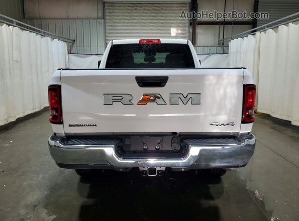 3C6UR5DL4TG301242 2026 RAM 2500 White Հետևի տեսք