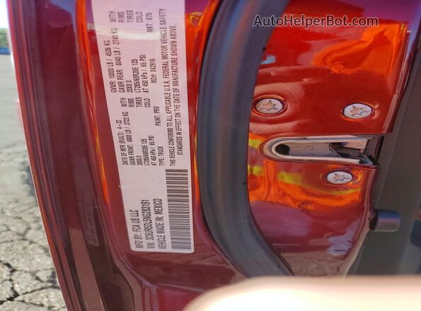 3C6UR5DL5NG283191 2022 RAM 2500 Burgundy Widok komory silnika