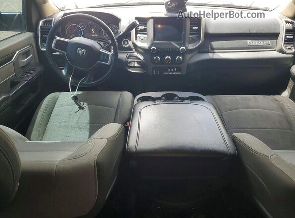 3C6UR5DL6LG159136 2020 RAM 2500 White Dashboard view