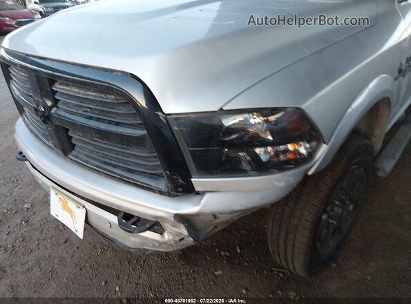 3C6UR5DL7HG740071 2017 RAM 2500 Gray Widok z przodu