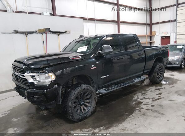 3C6UR5DL9MG621044 2021 RAM 2500 Black წინა მარცხენა ხედი სამი მეოთხედიდან