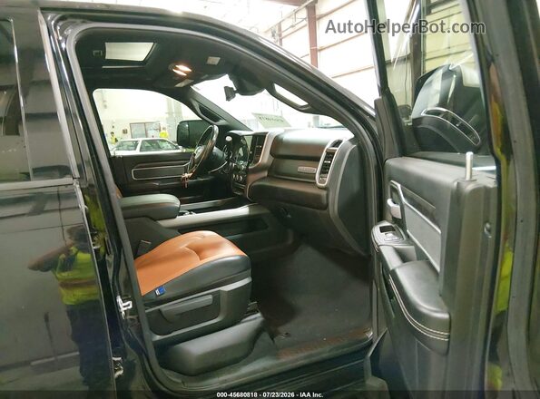 3C6UR5DL9MG621044 2021 RAM 2500 Black წინა სალონის ხედი