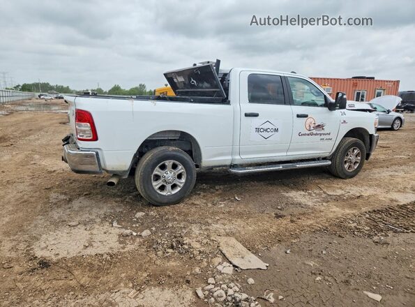 3C6UR5DLXRG176823 2024 RAM 2500 White Przód prawy