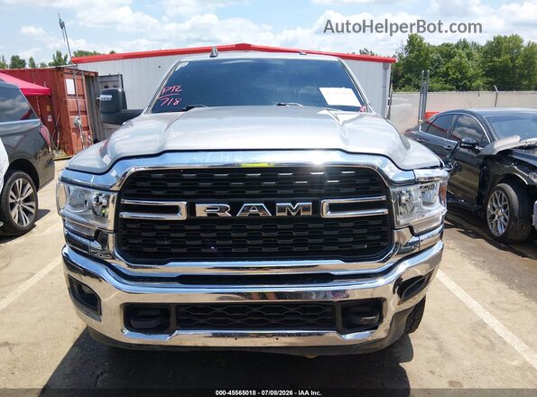 3C6UR5DLXRG233215 2024 RAM 2500 Gray Սարքավորումների վահանակի տեսք