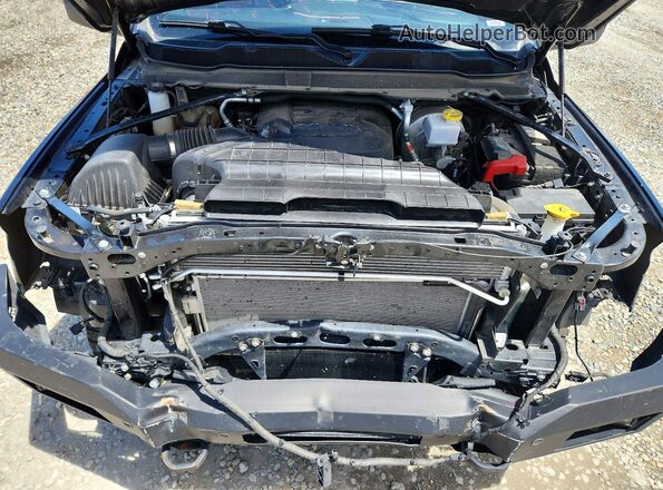 3C6UR5FJ0RG160691 2024 RAM 2500 Black Rear interior view