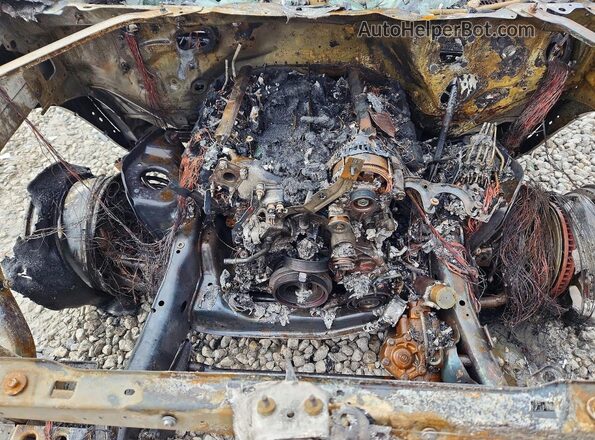 3C6UR5FJ6NG384154 2022 RAM 2500 Burn Rear interior view