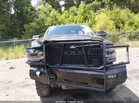 3C6UR5FL9LG200520 2020 RAM 2500 Gray ხელსაწყოთა პანელის ხედი