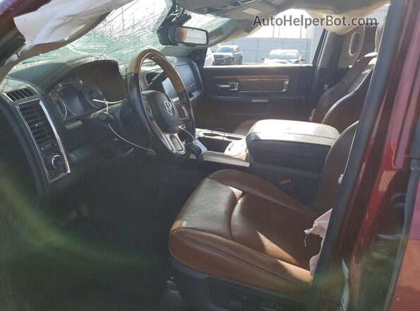 3C6UR5GL3HG679071 2017 RAM 2500 Burgundy Widok wnętrza z przodu