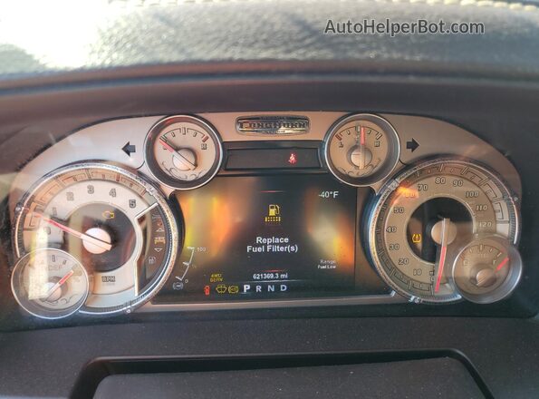 3C6UR5GL4HG636519 2017 RAM 2500 Brown ხელსაწყოთა პანელის ხედი