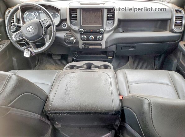 3C6UR5HJ3RG185906 2024 RAM 2500 White Առջևի վահանակի տեսք
