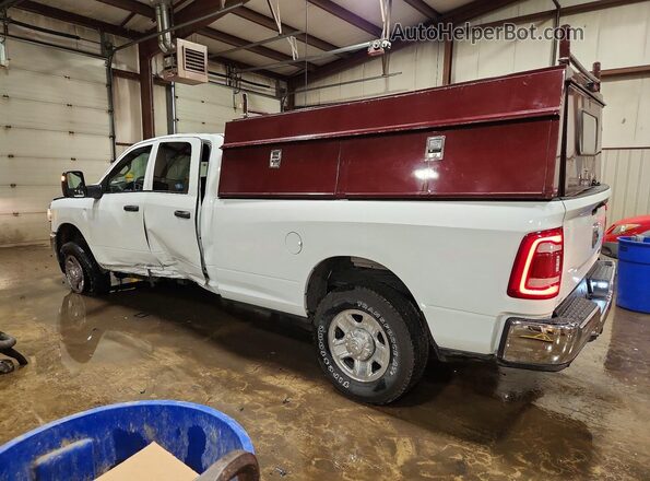3C6UR5HJ3RG413791 2024 RAM 2500 White Tył lewy
