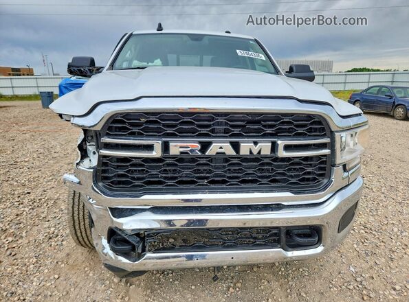 3C6UR5HJ4KG664549 2019 DODGE RAM White Widok z przodu
