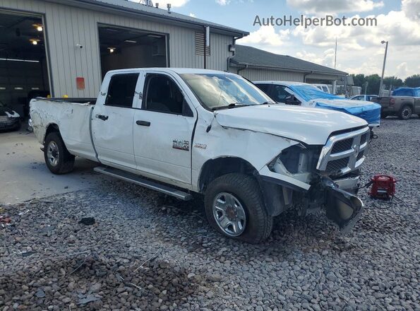 3C6UR5HJ5JG174975 2018 RAM 2500 White Передня права чверть