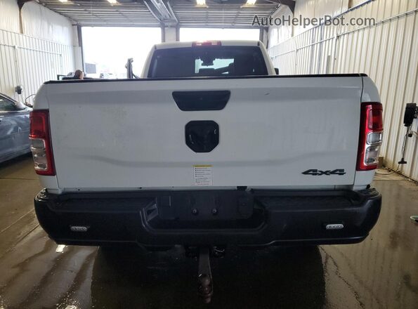3C6UR5HJ9RG387939 2024 RAM 2500 White 