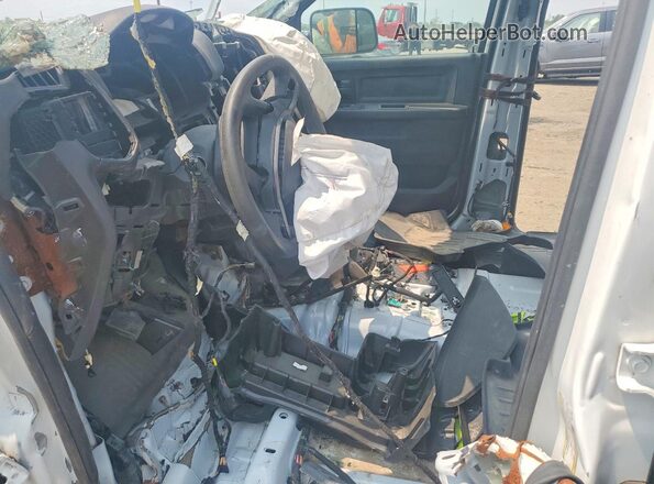 3C6UR5HL2NG313287 2022 RAM 2500 White Vista interior delantera