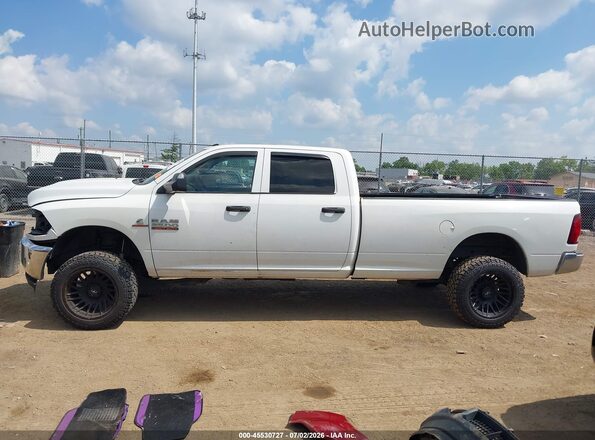3C6UR5HL8JG191593 2018 RAM 2500 White Vista interior de 360 grados