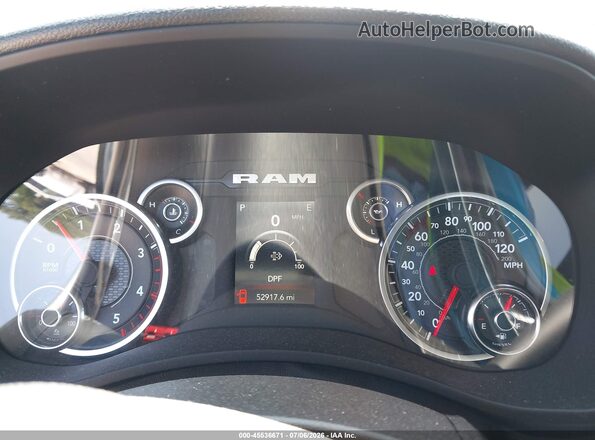 3C6UR5HL8RG305006 2024 RAM 2500 Белый Вид задних сидений