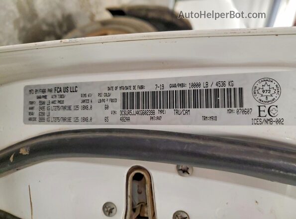 3C6UR5JJ4KG602398 2019 RAM 2500 White Vista del compartimento del motor