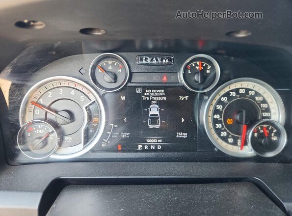 3C6UR5ML8GG179362 2016 RAM 2500 Black Սարքավորումների վահանակի տեսք