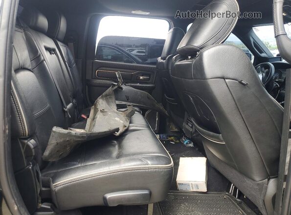 3C6UR5TL6MG671031 2021 RAM 2500 Black Widok tylnych siedzeń