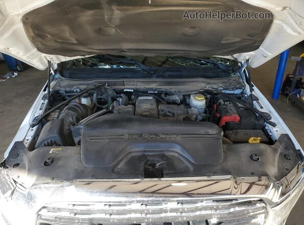 3C6UR5TLXMG501237 2021 RAM 2500 Белый Вид салона спереди