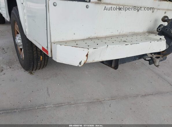 3C7WR4AT9GG335895 2016 RAM 2500 White 