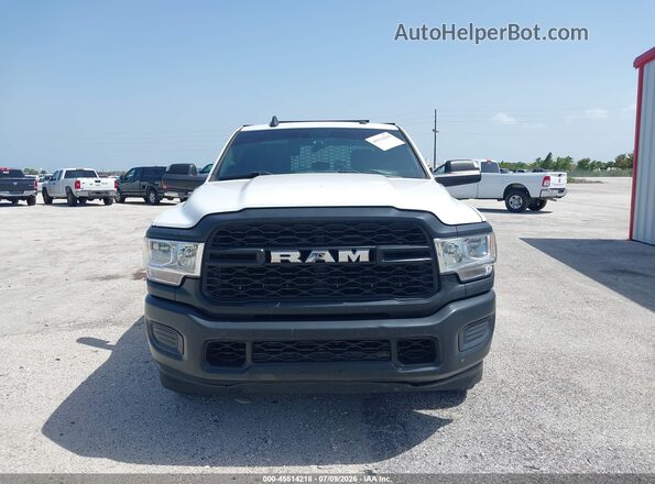 3C7WR4HJ3NG296562 2022 RAM 2500 White Front view