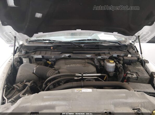 3C7WR5AJ8GG373185 2016 RAM 2500 White Հետևի տեսք