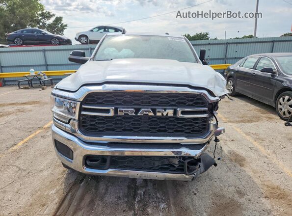 3C7WR5HJ7LG181529 2020 RAM 2500 White Դիմացի տեսք