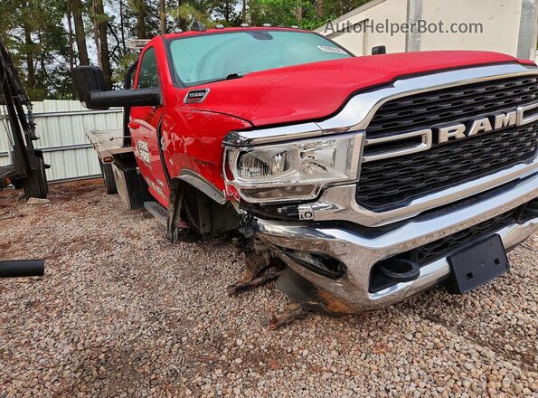 3C7WRMDLXNG210395 2022 RAM 5500 Red Սարքավորումների վահանակի տեսք