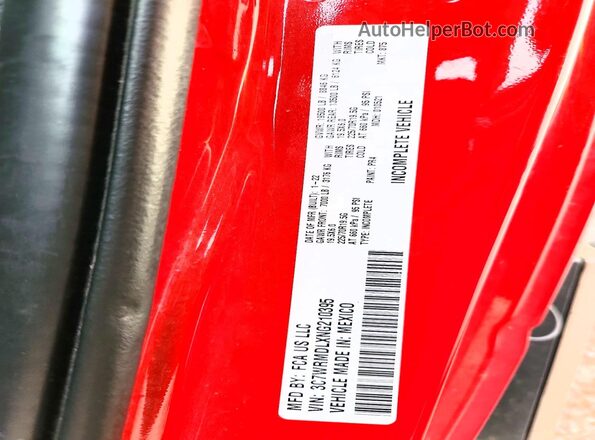 3C7WRMDLXNG210395 2022 RAM 5500 Red Հետևի նստատեղերի տեսք