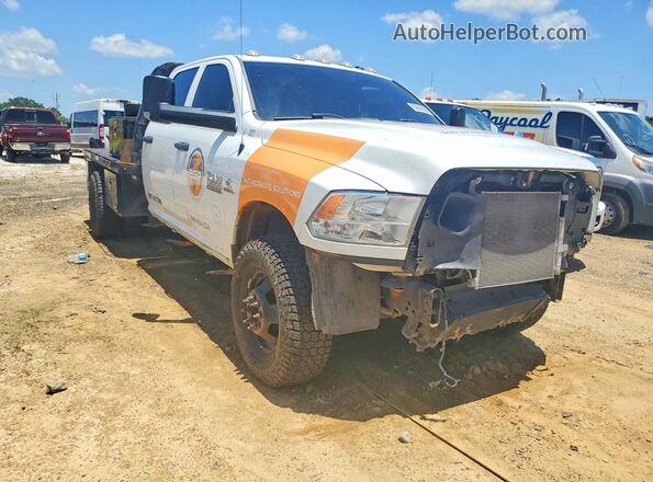 3C7WRTCL6HG699877 2017 RAM 3500 White Передня права чверть