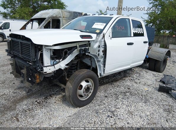 3C7WRTCL8RG345294 2024 RAM 3500 CHASSIS White Front left