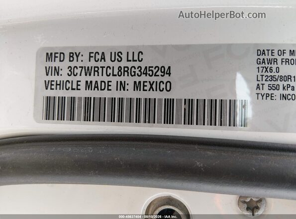 3C7WRTCL8RG345294 2024 RAM 3500 CHASSIS White Engine compartment view