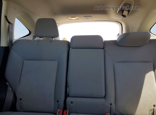 3CZRM3H54GG721032 2016 HONDA CR-V Silver Rear seats view