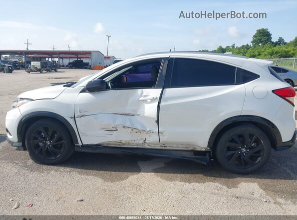 3CZRU5H17NM735322 2022 HONDA HR-V White 360 interior view