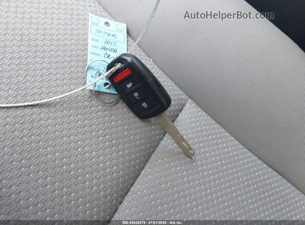 3CZRU5H33HM720810 2017 HONDA HR-V Silver Widok deski rozdzielczej