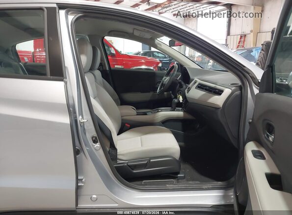 3CZRU5H34LM703653 2020 HONDA HR-V Gray Вид салону спереду