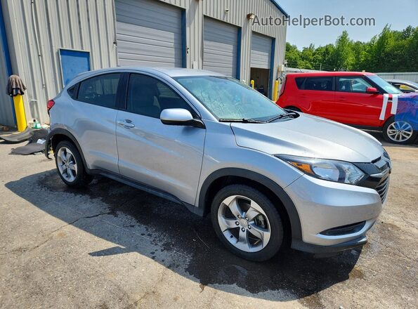 3CZRU5H35HM722980 2017 HONDA HR-V Silver Front right