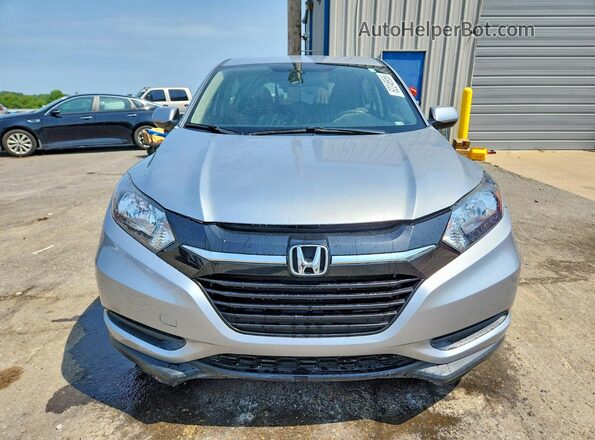 3CZRU5H35HM722980 2017 HONDA HR-V Silver Front view
